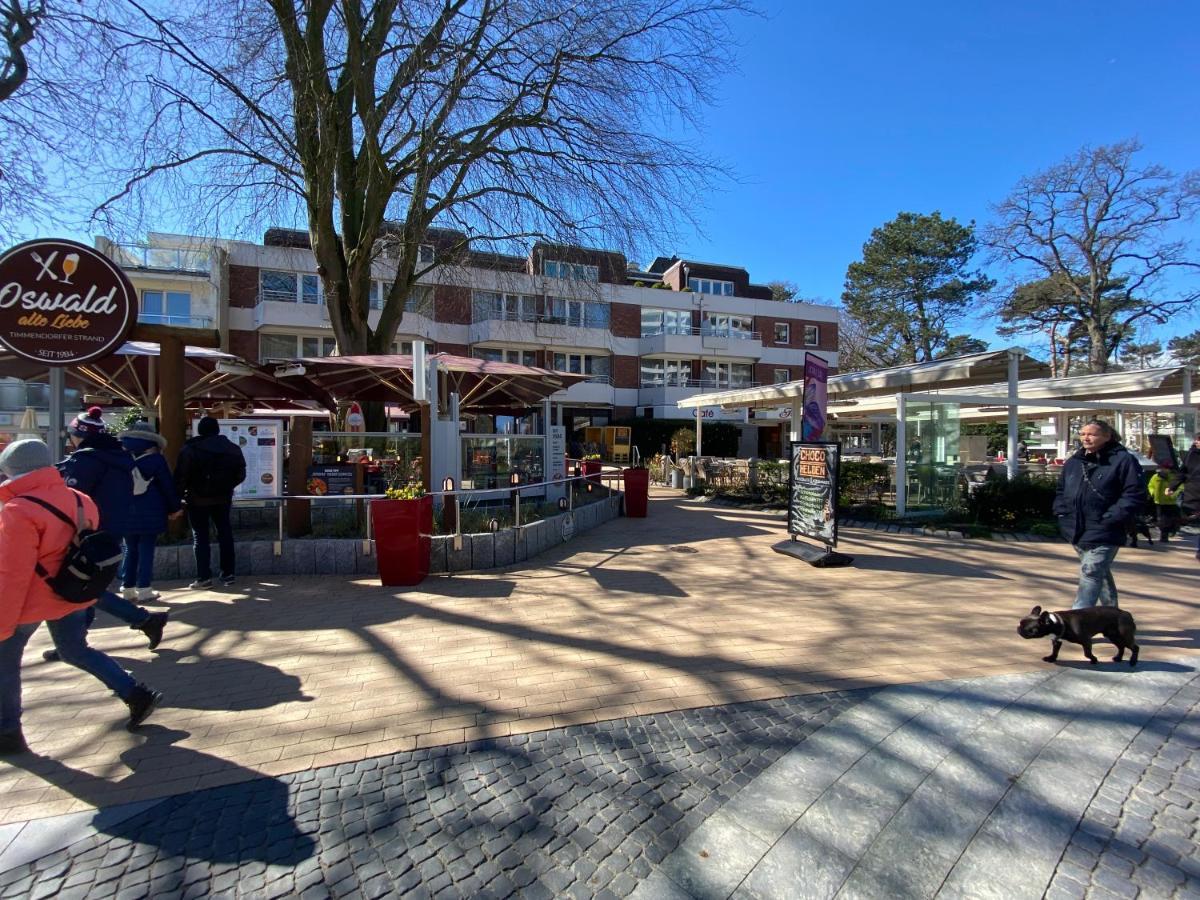Modernes An Timmendorfer Promenade, 1. Reihe Timmendorfer Strand